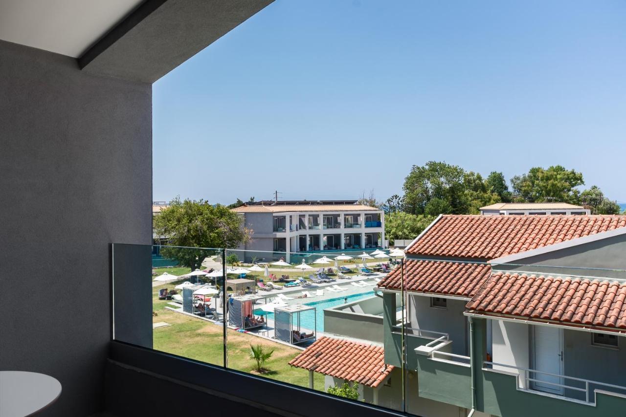 Acharavi Beach Hotel Bagian luar foto